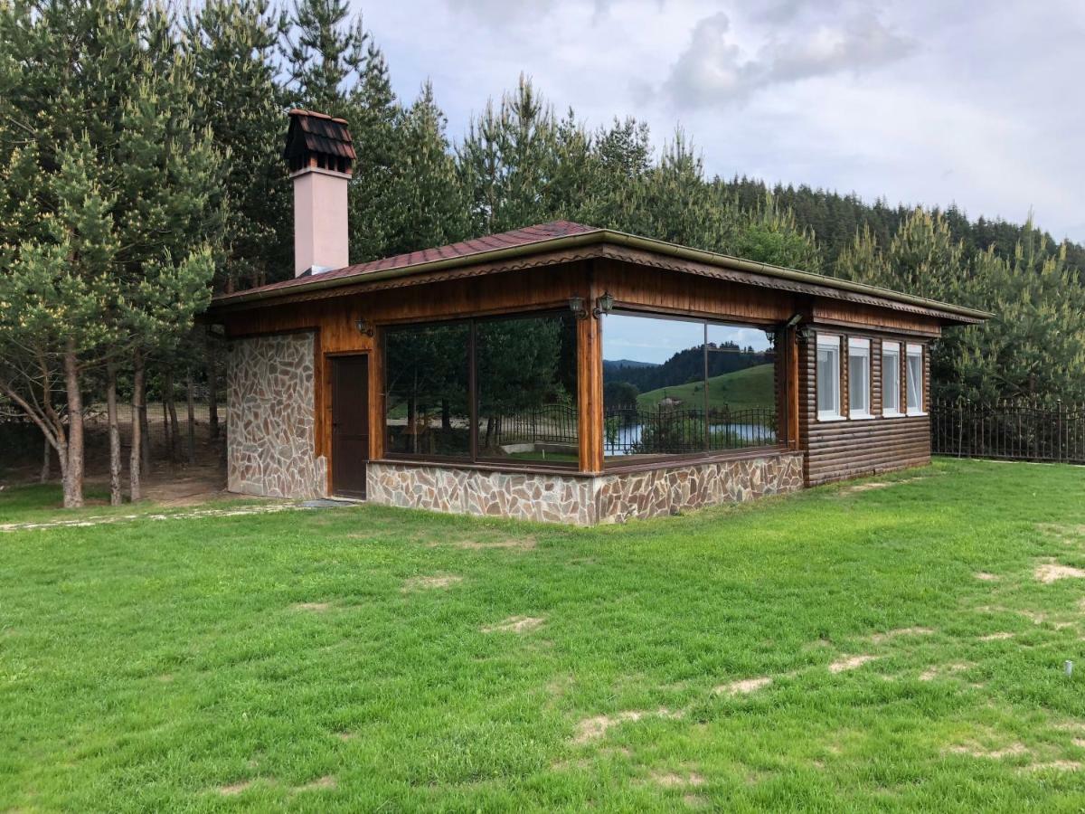 Villa Sunrise Dospat Exterior foto