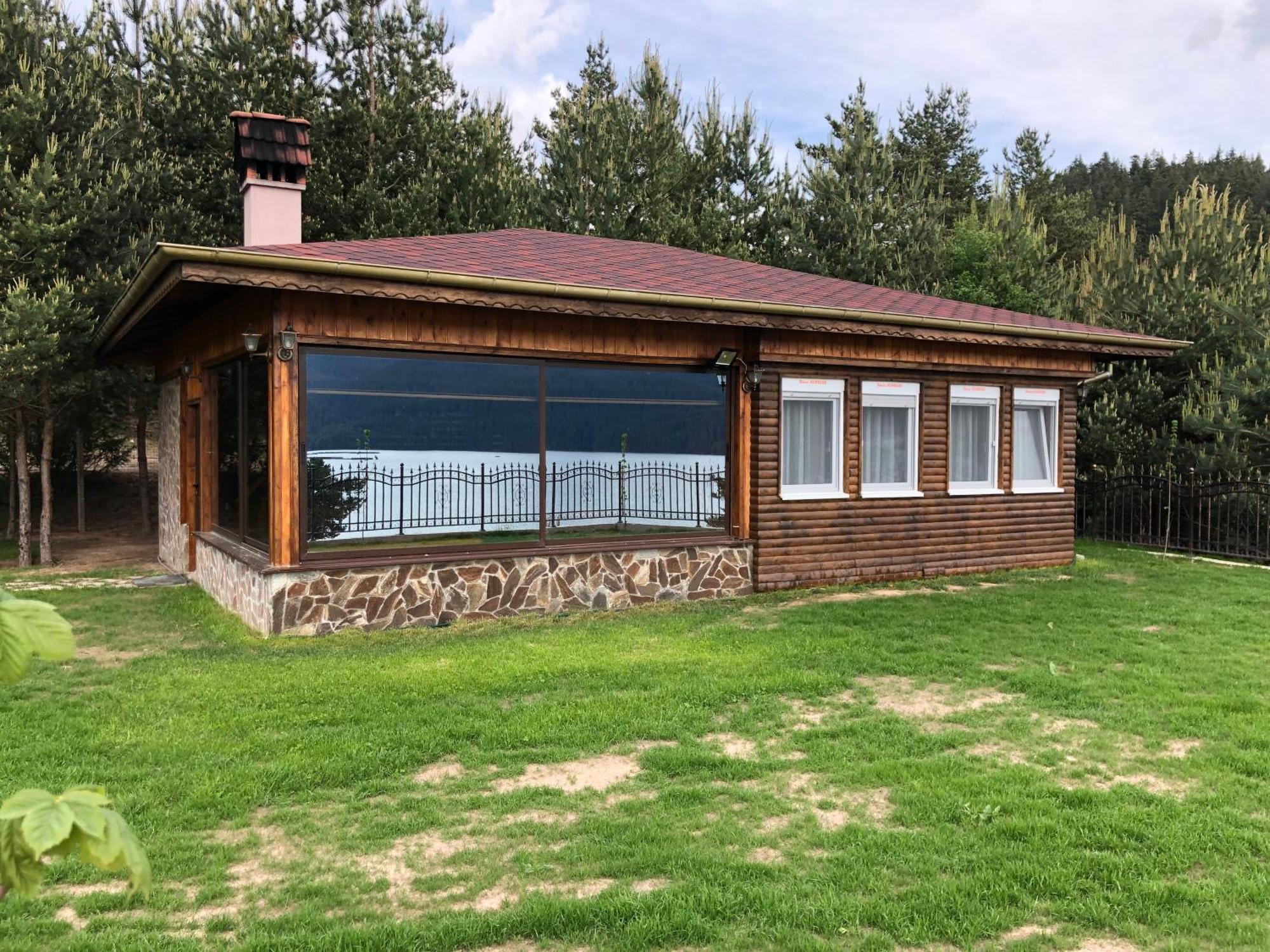 Villa Sunrise Dospat Exterior foto
