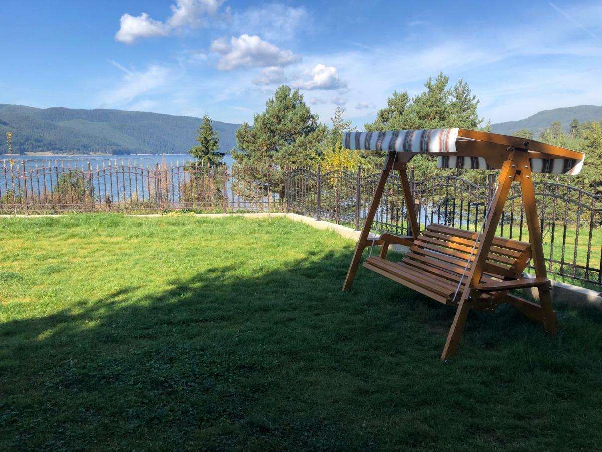 Villa Sunrise Dospat Exterior foto